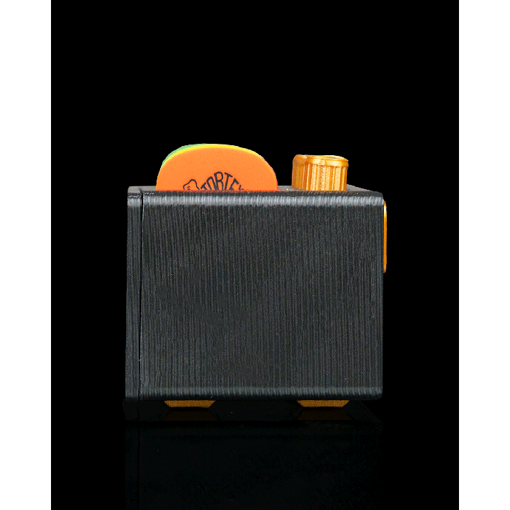 Amp_Stash_Pick_Holder3_589bf9a450