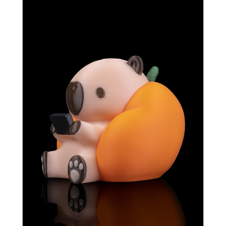 Capybara Gamer – Figurine Décorative Capybara Avec Console & Pouf Orange