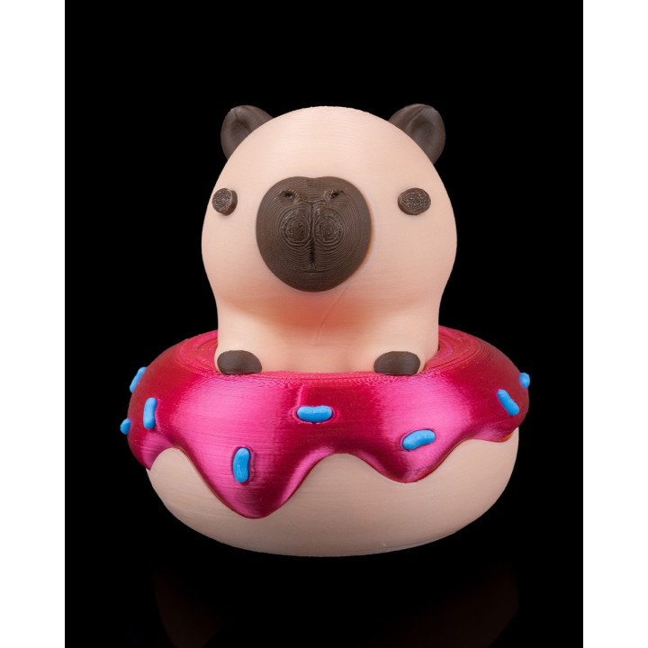 Donut Disturb – Figurine Capybara Sur Donut