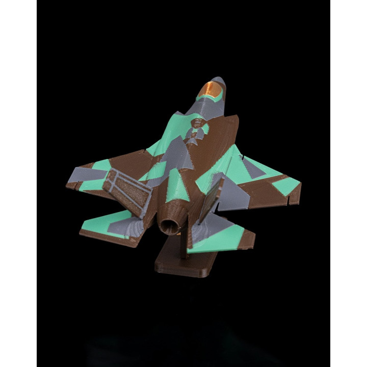 Nxt-5 Multirole Fighter – Maquette Avion De Chasse Sur Socle