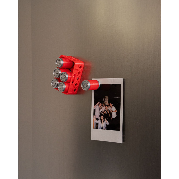 Magnet Canettes Bière Miniatures – Pack 6 Canettes & Casier Rouge