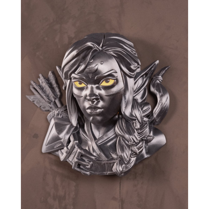 Sneak Ray – Lampe Murale Elfe Chasseresse Aux Yeux Lumineux