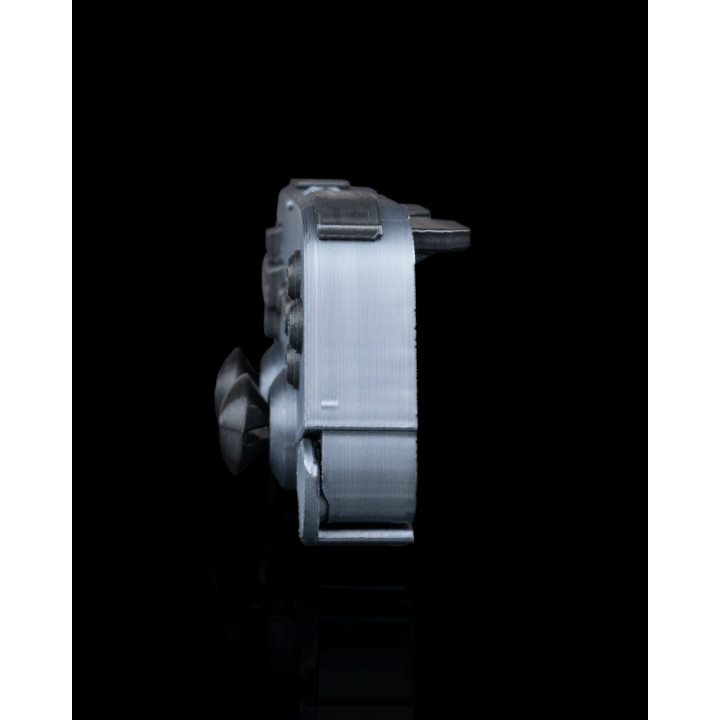 Arcadion – Le Robot Manette De Jeu Figurine Décorative