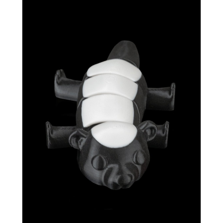 Mouffette Lounge – Figurine Articulée & Porte-Clés Skunk