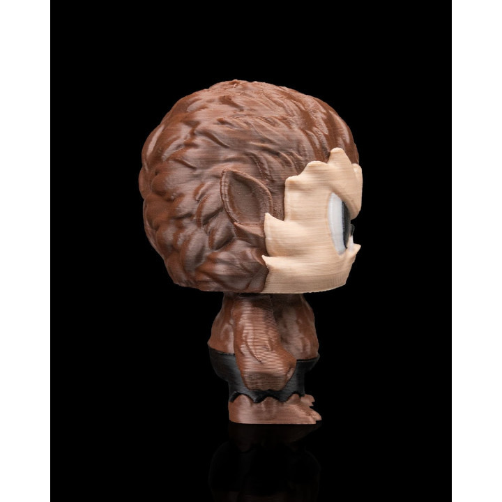 Wantywolf – Figurine Loup-Garou Chibi Multicolore