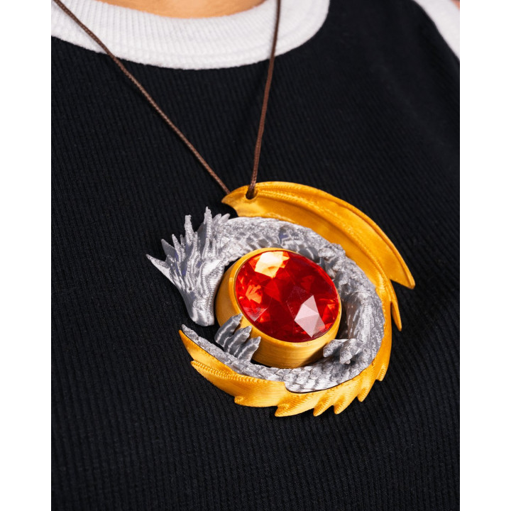Pendentif Dragon & Gemme Rouge – Le Trésor De L'Aventurier