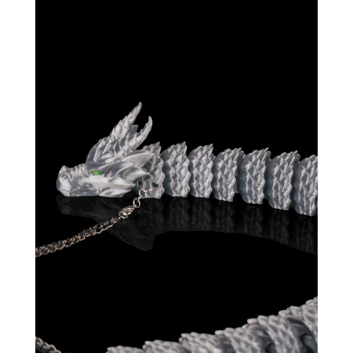 Collier Dragon Wyrm Embrace – Serpent Draconique Articulé