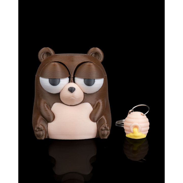 Porte-Clés Ours Grognon "Sweet Regret" – La Figurine Qui Dit Tout Sans Un Mot