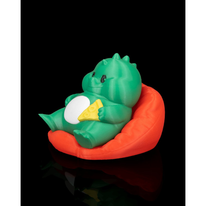 Dino Chubby – Le Dinosaure Gourmand Sur Son Canapé 🦕🧀