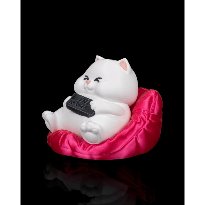 Chubby Cat – Figurine Chat Ronronnant Avec Télécommande Sur Son Coussin