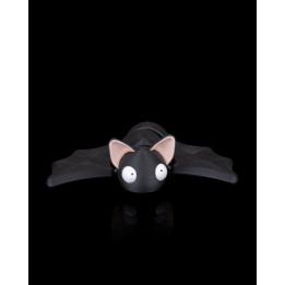 Dozy Bat – La Chauve-Souris Épuisée (Figurine & Porte-Clés)