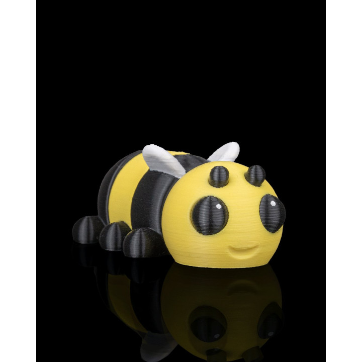 Breezy Bee – L'Abeille Paresseuse Qui Fait Craquer Tout Le Monde