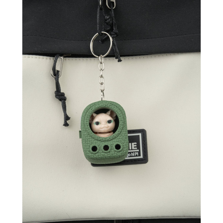 Porte-Clés Chat Sphynx Dans Son Sac À Dos Tricoté – Figurine Originale
