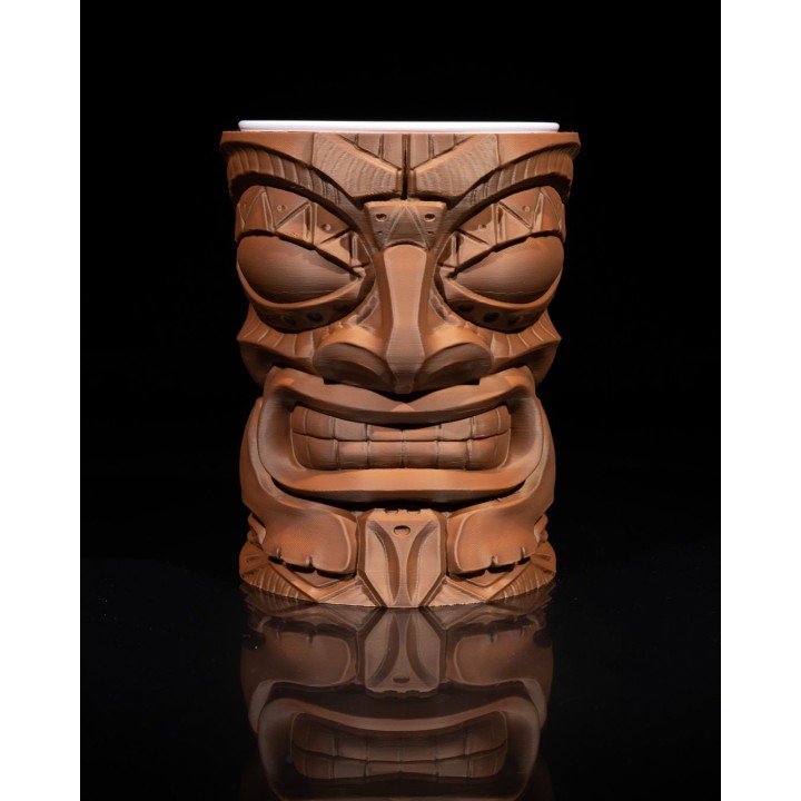 Carved Cup Holder 2
