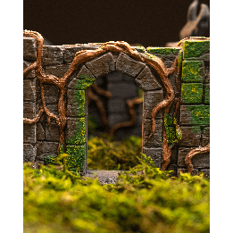 Overgrown Walls | Maison Drabiec