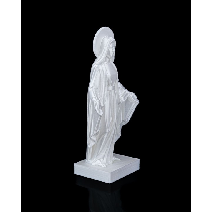 Holy Mary Statue
