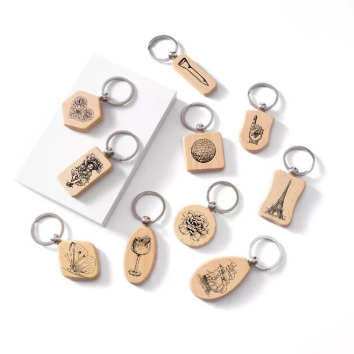 Porte-clé en bois à graver — forme assortie, personnalisé | Maison Dra