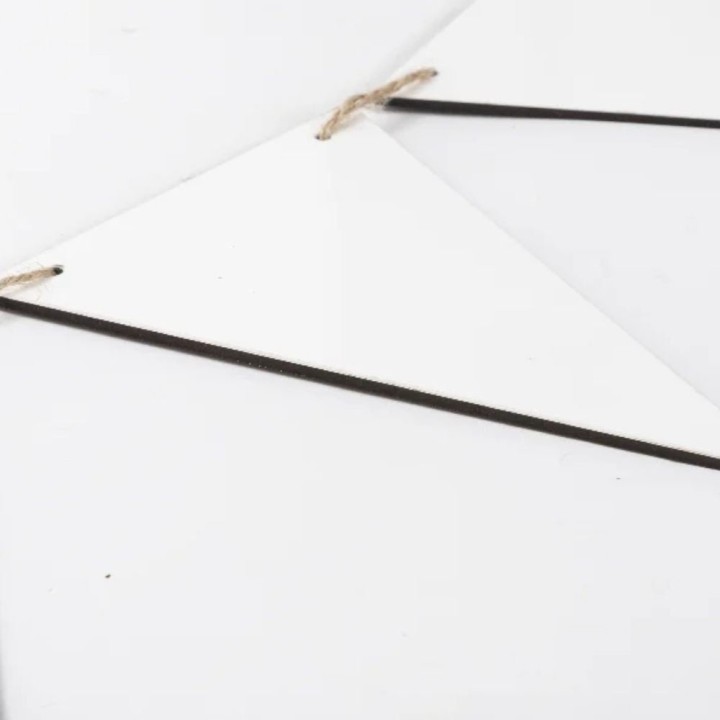 Bannière de Fanions Triangles Personnalisée | Maison Drabiec