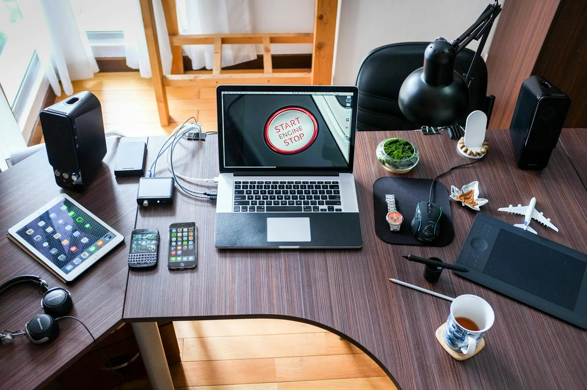 cables chargeurs et accessoires organiser son bureau avec l 